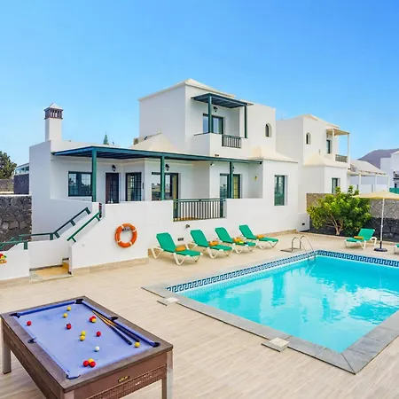 Jessica Lanzarote By Вилла