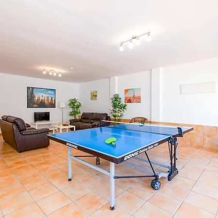 Jessica Lanzarote By Villa Playa Blanca (Lanzarote)