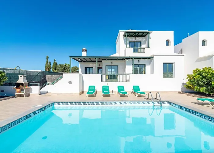 Jessica Lanzarote By *